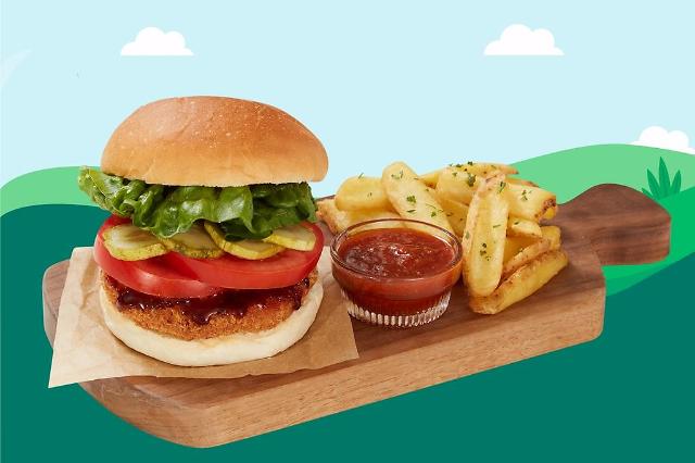 CJ Freshway's plant-based burger to be offered as school meals